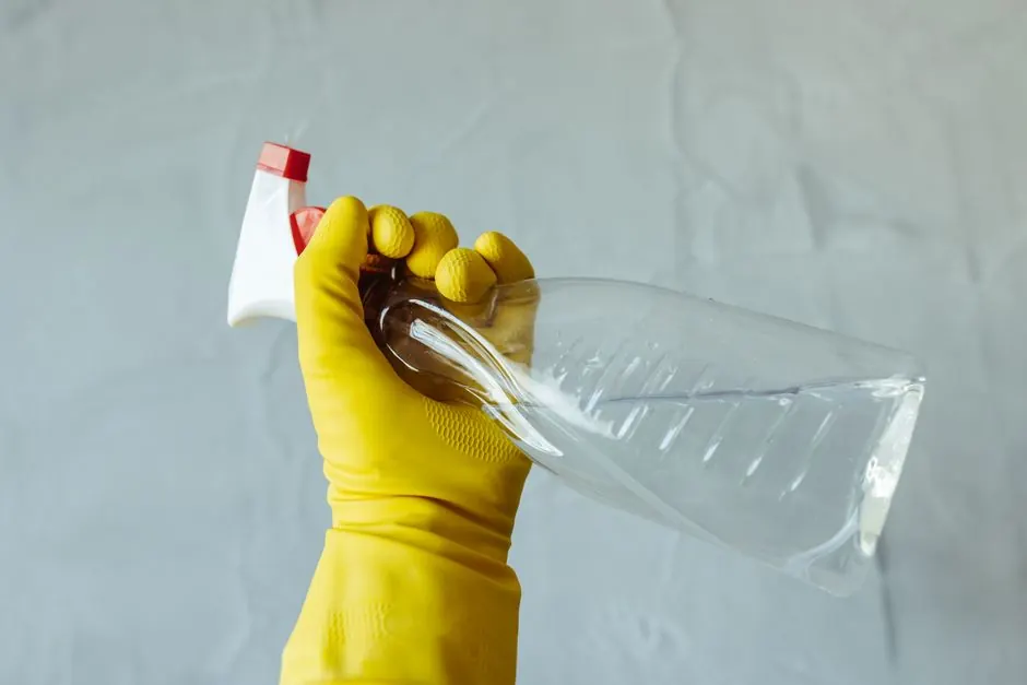 How to safely handle blood spill cleanup in your home